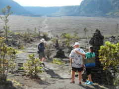Volcano-Park-Kilauea-Iki-crater-helping-out_thumb.JPG